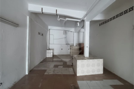 Casa à venda com 3 quartos, sendo 1 suíte, em Jardim Santo Elias, São Paulo, SP