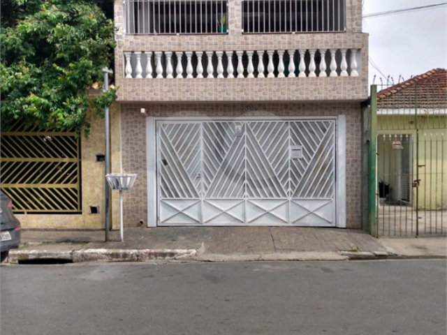 Sobrado à venda com 4 quartos, sendo 1 suíte,  em Parque Edu Chaves, São Paulo, SP