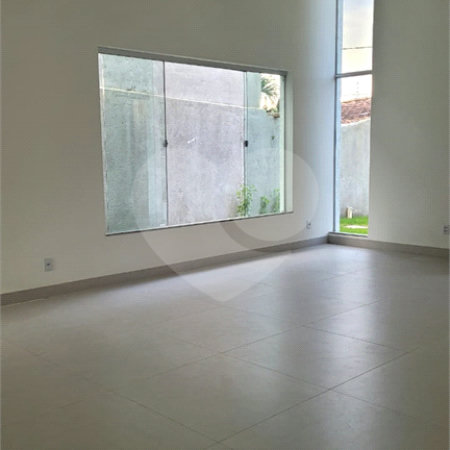 Casa à venda com 2 quartos, sendo 1 suíte, em Orla Norte, Porto Seguro, BA