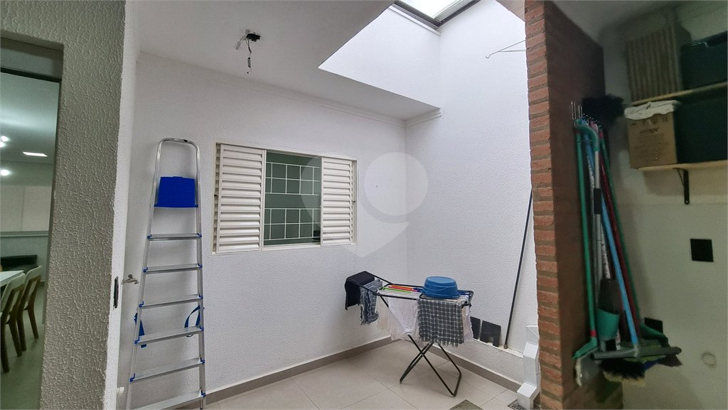 Casa no Condomínio Flamboyant II a venda .