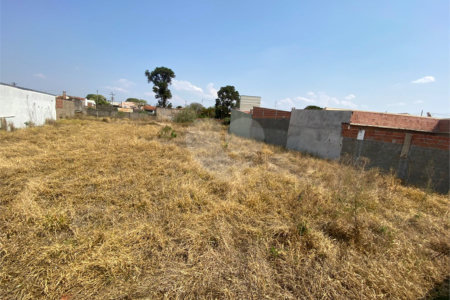 Terreno muito bem localizado