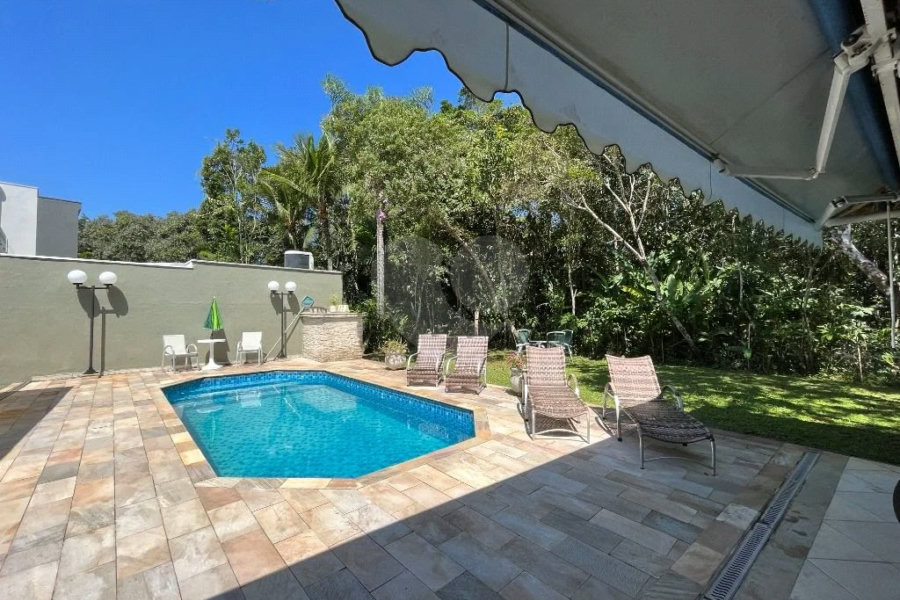 Casa à venda com 4 quartos, sendo 3 suítes, em Riviera de São Lourenço, Bertioga, SP