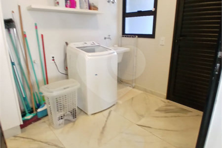 Casa à venda com 4 suítes no condomínio Porto Atibaia, Atibaia - SP