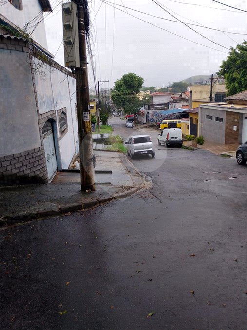 Casa à venda com 3 quartos, sendo 1 suíte, em Campo Grande, Rio de Janeiro, RJ
