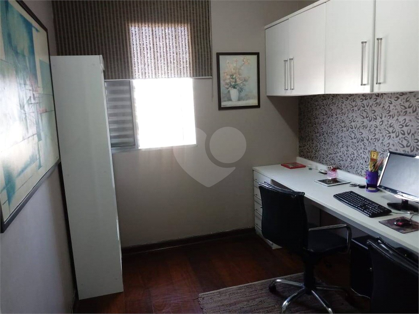 Apartamento à venda com 3 quartos, sendo 1 suíte, no Centro, Poá, SP