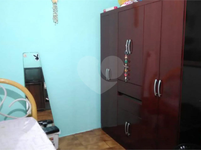 Sobrado à venda com 6 quartos em Horto Florestal, São Paulo, SP