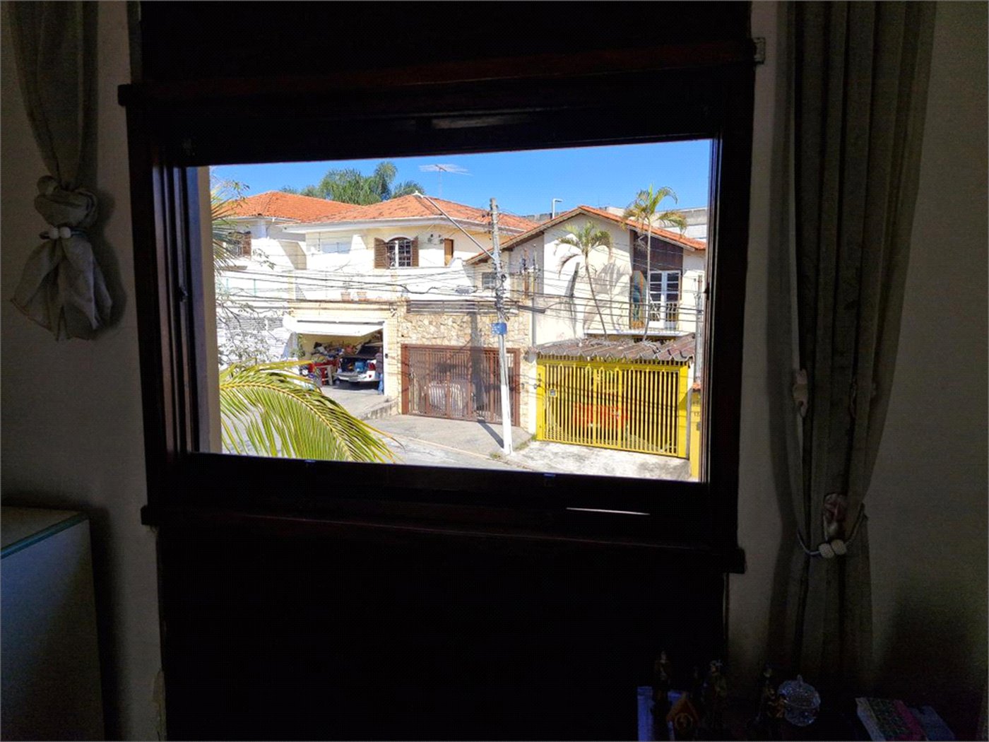 Casa à venda com 4 quartos, sendo 1 suíte, em Jardim Consórcio, São Paulo, SP