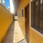 Casa à venda com 1 quarto em Tupi, Praia Grande, SP