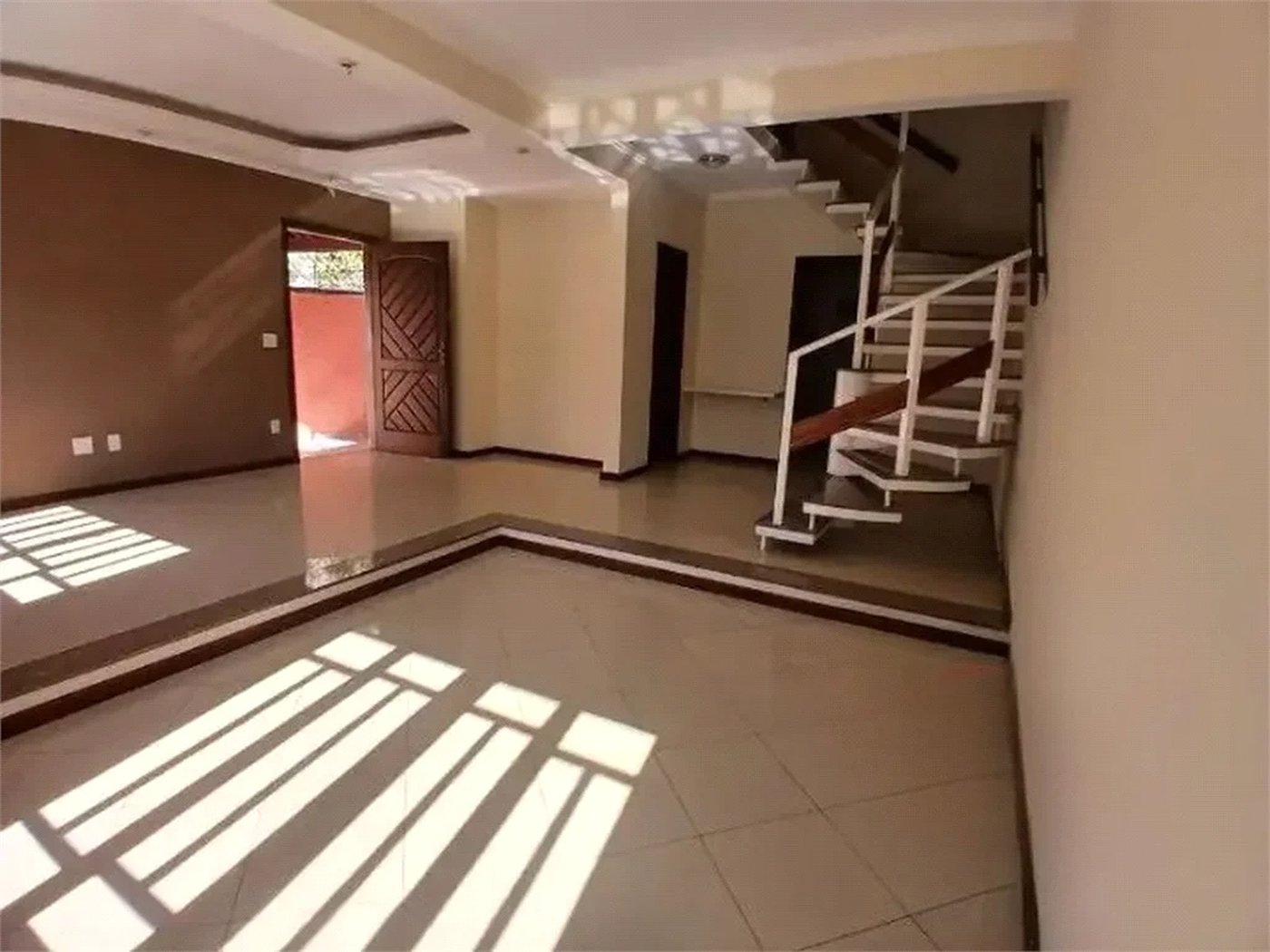 Sobrado à venda com 3 suítes em Vila São Silvestre, São Paulo, SP