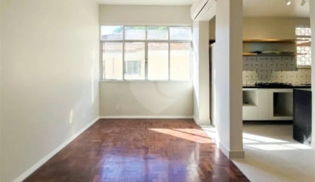 Apartamento à venda com 2 quartos, sendo 1 suíte,  em Ipanema, Rio de Janeiro, RJ
