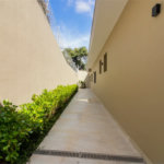 Casa à venda com 4 quartos, sendo 1 suíte,  em Jardim Guedala, São Paulo, SP