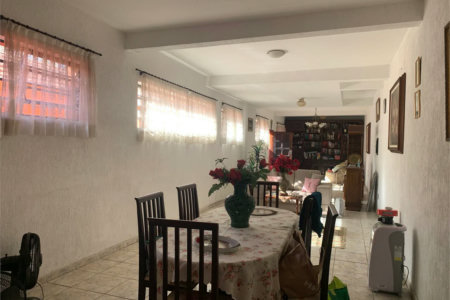 Casa Térrea à venda com 3 quartos, sendo 1 suíte, em Vila Romana, São Paulo, SP