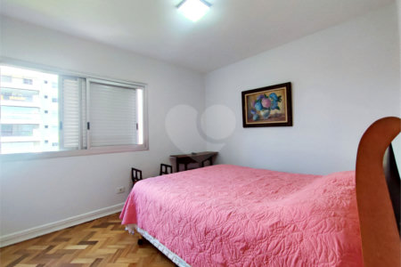Apartamento à venda com 3 quartos, sendo 1 suíte, em Alto da Boa Vista, São Paulo, SP