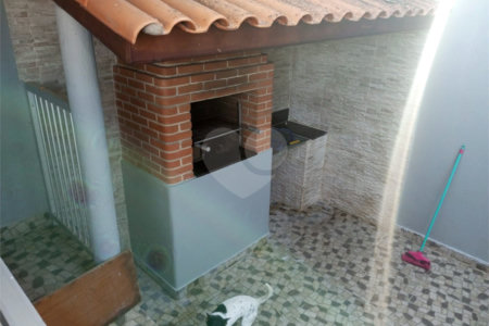 Casa à venda com 3 suítes em Jardim Três Marias, Salto, SP