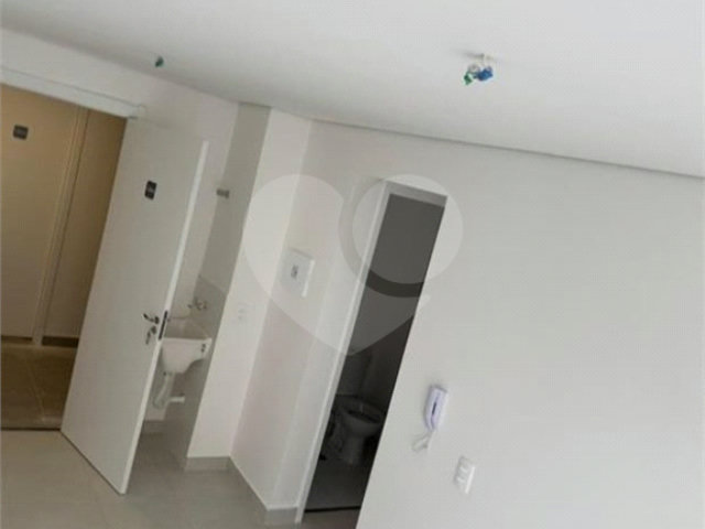 Apartamento à venda com 2 quartos em Barra Funda, São Paulo, SP