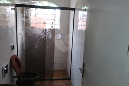 Sobrado à venda com 3 quartos, sendo 1 suíte,  em Vila Nivi, São Paulo, SP
