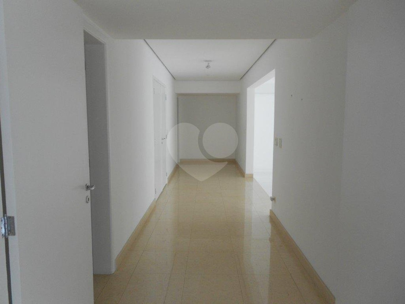 Apartamento para alugar com 4 suítes em Jardim Marajoara, São Paulo, SP
