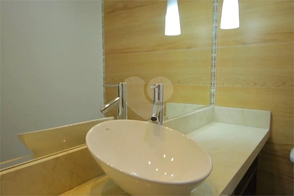 Apartamento à venda com 3 quartos, sendo 1 suíte, em Vila Lusitânia, São Bernardo do Campo, SP