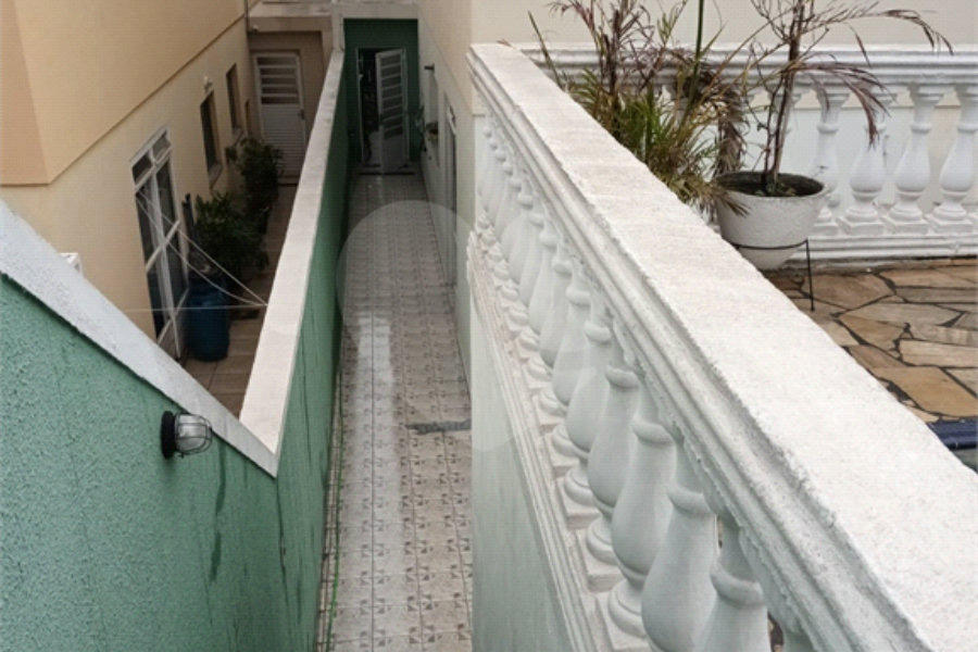 Sobrado à venda com 3 quartos, sendo 1 suíte,  em Parque Peruche, São Paulo, SP