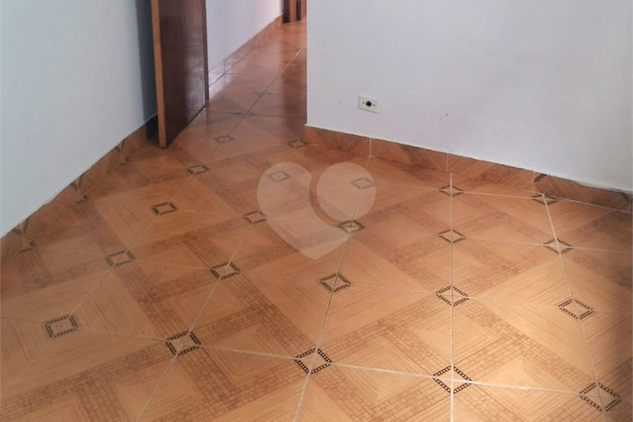 Casa à venda com 2 quartos em Horto, São Paulo, SP