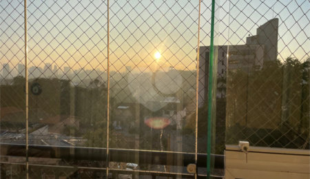 Apartamento à venda com 3 suítes em Vila Progredior, São Paulo, SP