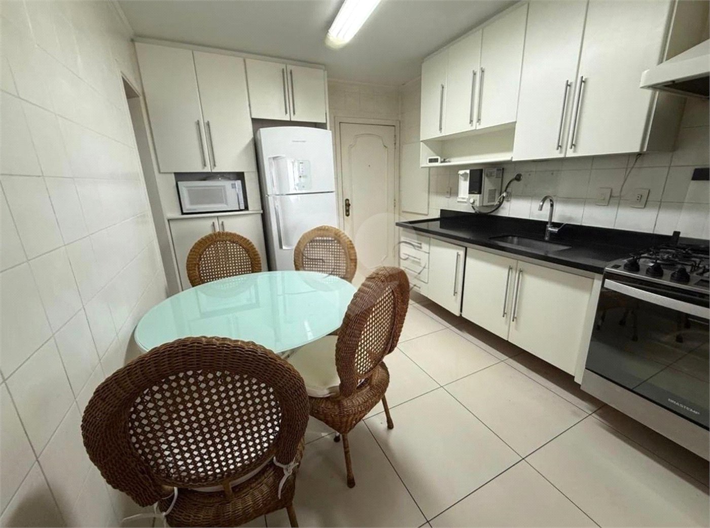 Cobertura à venda com 4 quartos, sendo 2 suítes,  em Perdizes, São Paulo, SP