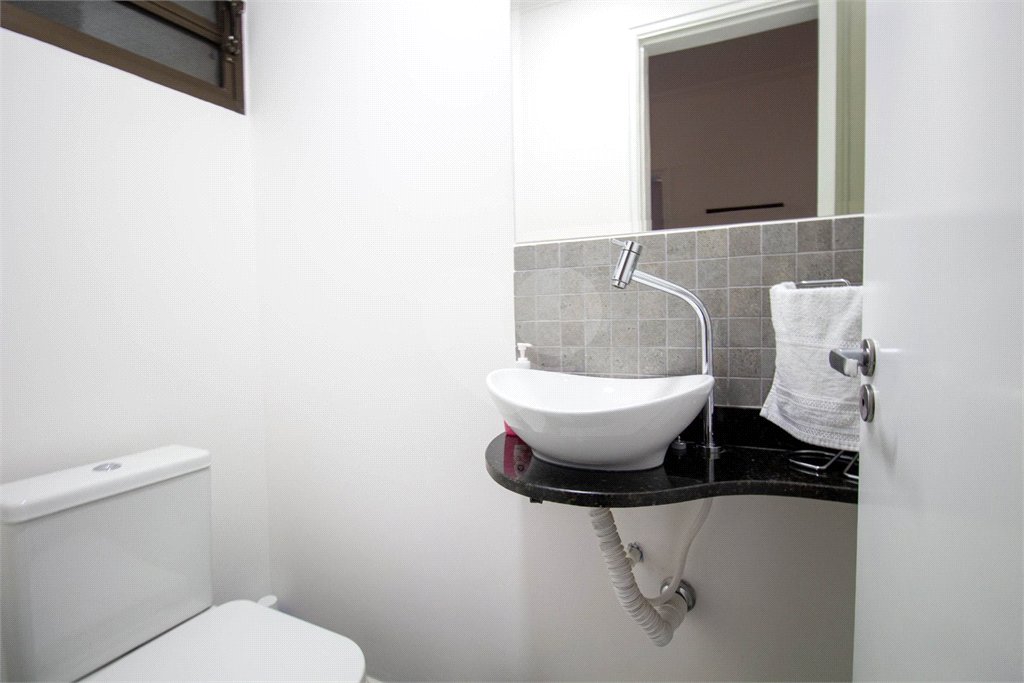 Apartamento à venda com 3 quartos, sendo 1 suíte,  no Centro, Mairinque, SP
