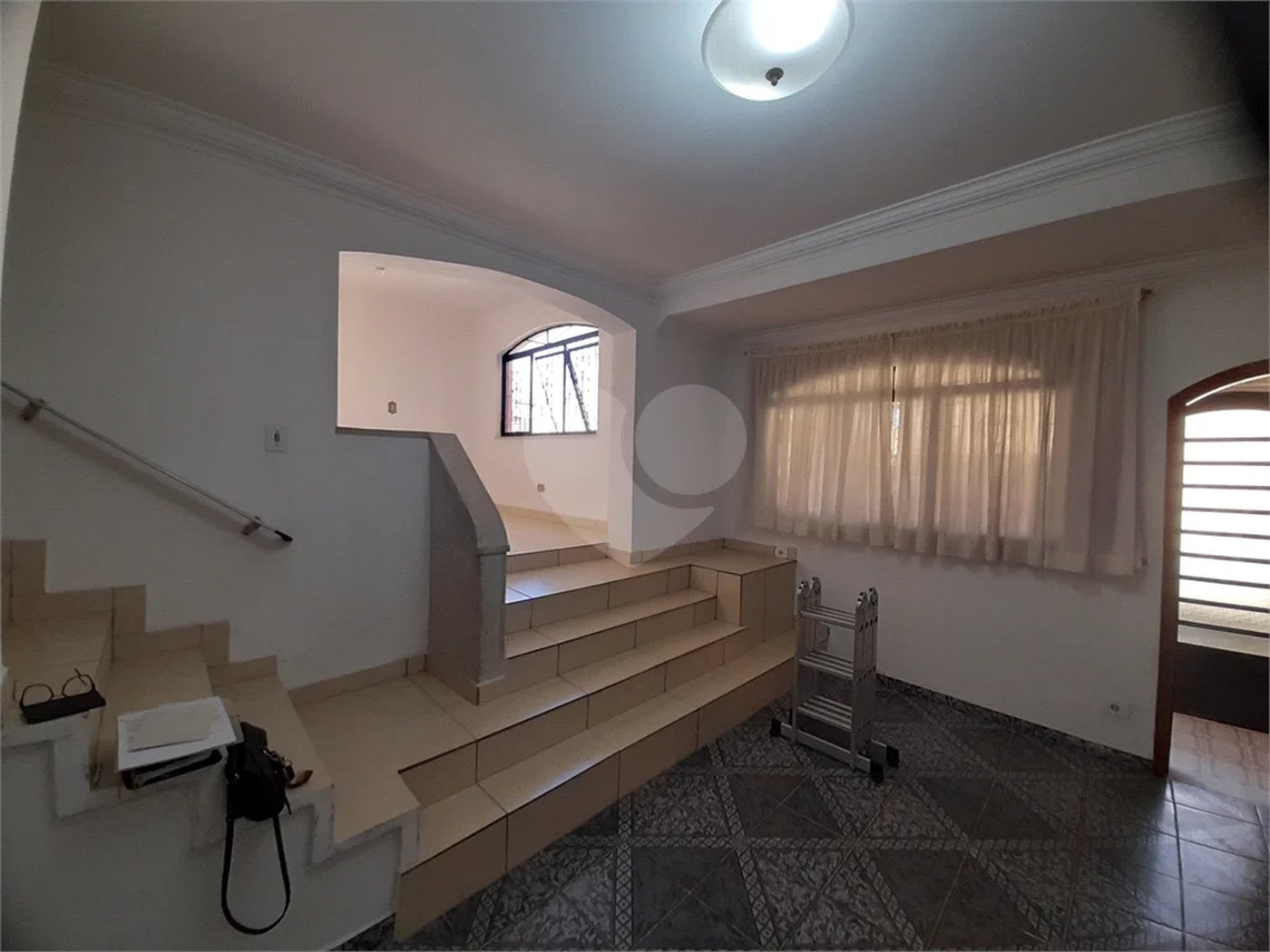Sobrado à venda com 3 quartos, sendo 2 suítes, em Vila Gustavo, São Paulo, SP