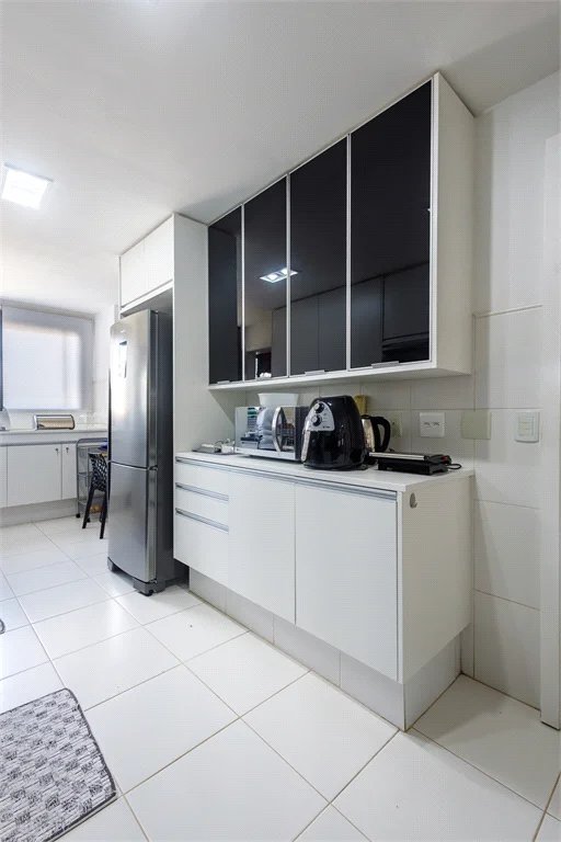 Apartamento à venda com 4 quartos, sendo 2 suítes, em Jardim Panorama, São Paulo, SP