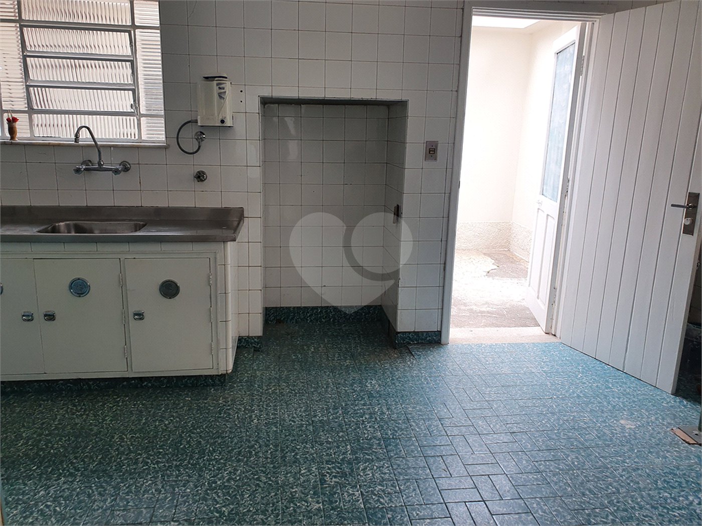 Casa à venda com 3 quartos, sendo 1 suíte, em Santo Amaro, São Paulo, SP