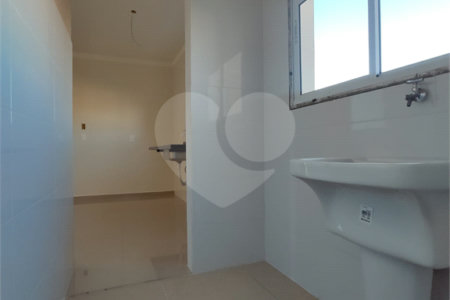 Casa à venda com 2 quartos no condomínio Ari Gomes, São Paulo - SP