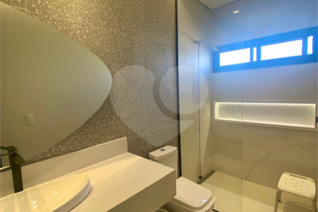 Casa à venda com 3 suítes no condomínio Reserva do Itamaracá, Valinhos - SP