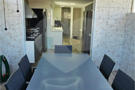 Triplex à venda com 2 quartos, sendo 1 suíte, em Vila Metalúrgica, Santo André, SP