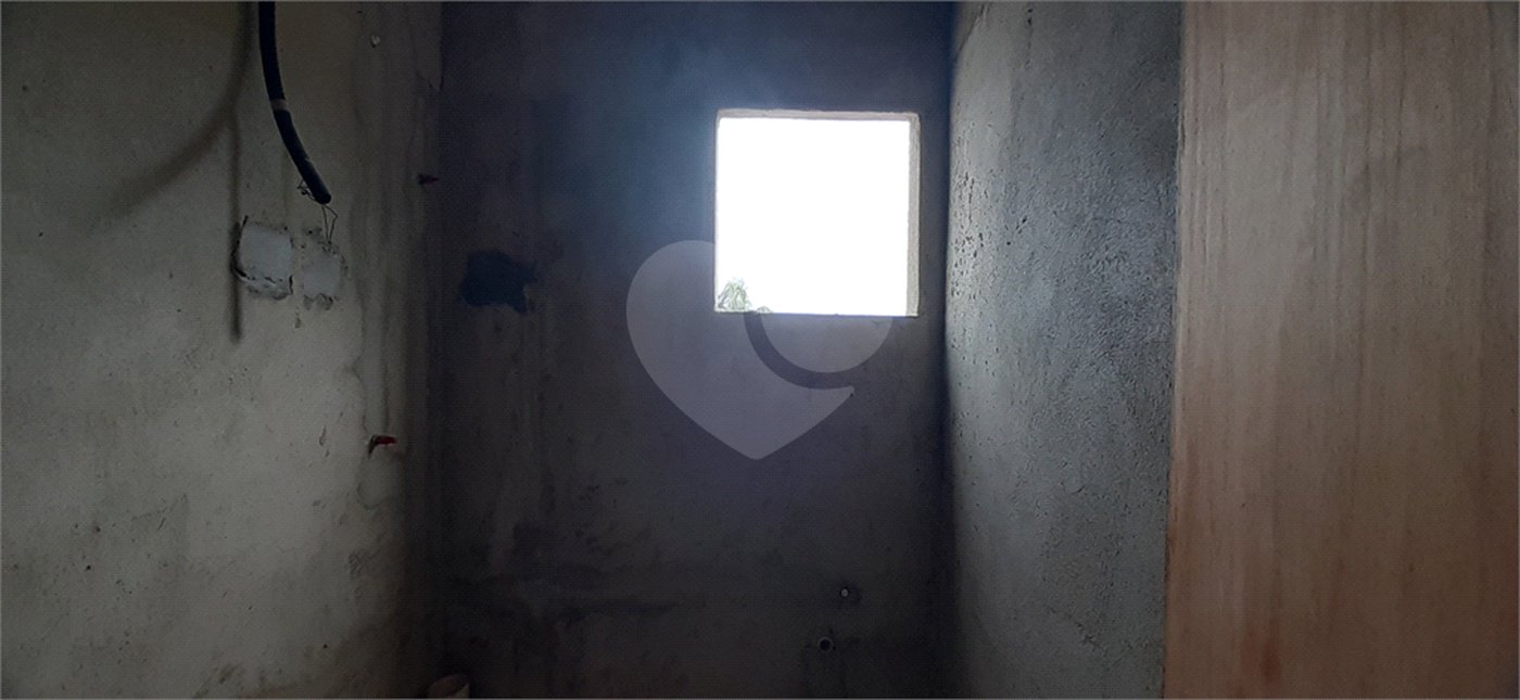 Casa à venda com 2 quartos em Campo Grande, Rio de Janeiro, RJ