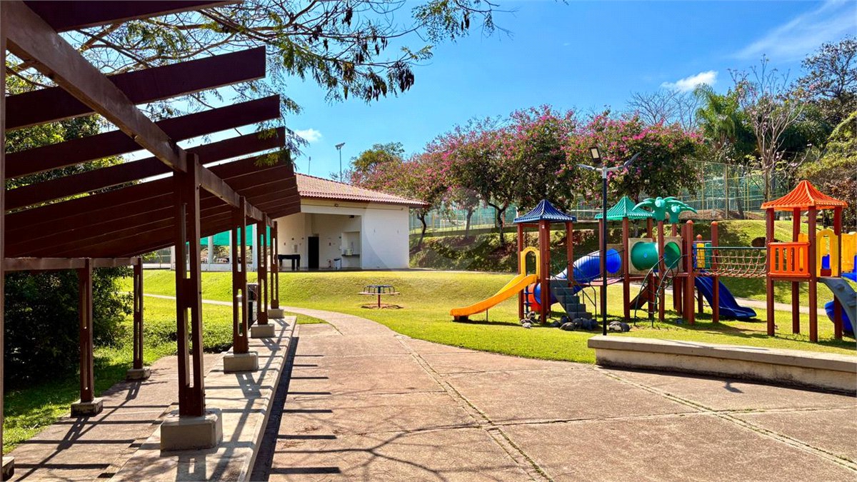 Terreno à venda no condomínio Colinas do Sol, Sorocaba - SP