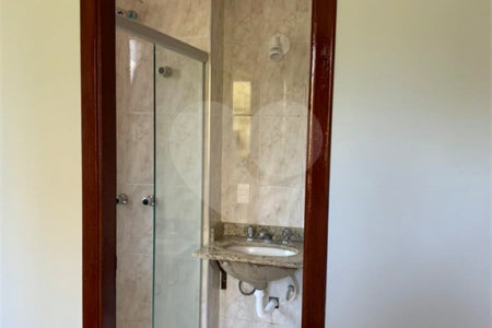 Apartamento à venda com 3 quartos, sendo 1 suíte,  em Vila Andrade, São Paulo, SP