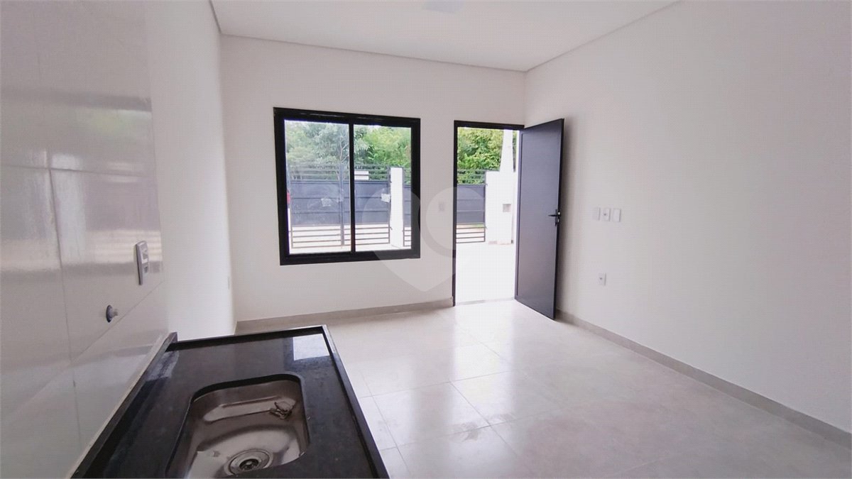 Casa de Vila à venda com 2 quartos em Jardim das Orquídeas, Sorocaba, SP
