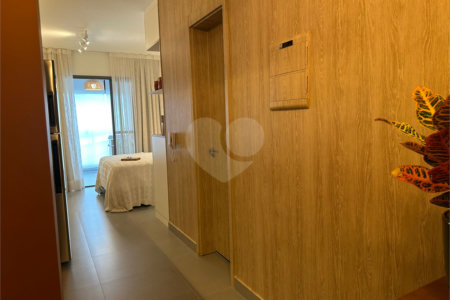 Apartamento à venda ou para alugar com 1 suíte em Pinheiros, São Paulo, SP