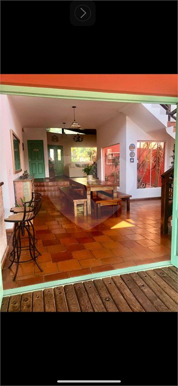 Casa à venda com 3 suítes no condomínio Chacarás Bela Vista, Mairiporã - SP