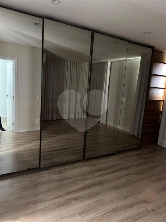 Apartamento à venda com 2 suítes em Jardim Morumbi, São Paulo, SP
