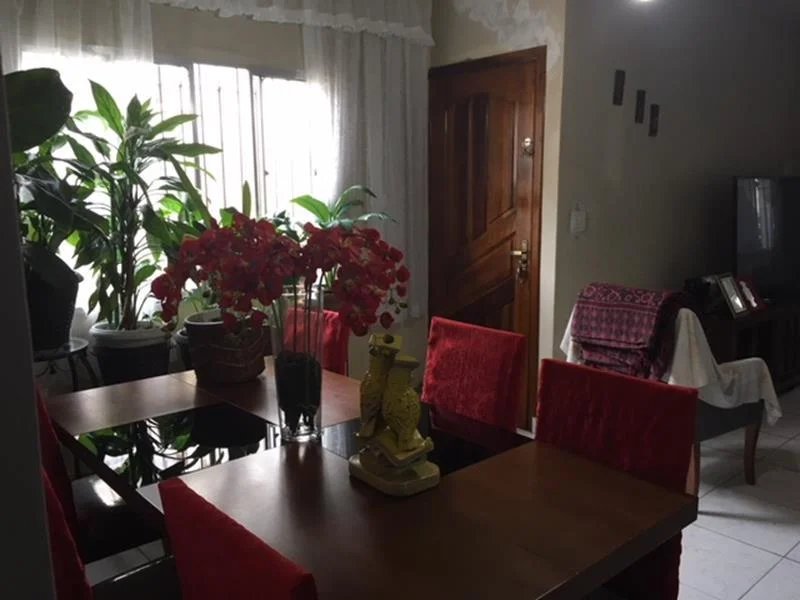 Casa Térrea à venda com 3 quartos em Jardim Celeste, São Paulo, SP