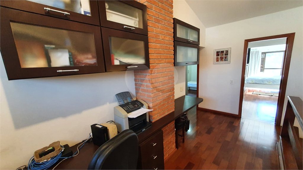 Sobrado à venda com 3 quartos, sendo 1 suíte, em Horto Florestal, São Paulo, SP