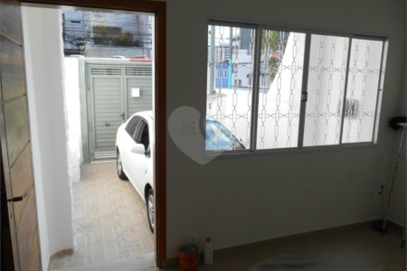 Sobrado à venda com 2 quartos em Vila Gomes Cardim, São Paulo, SP