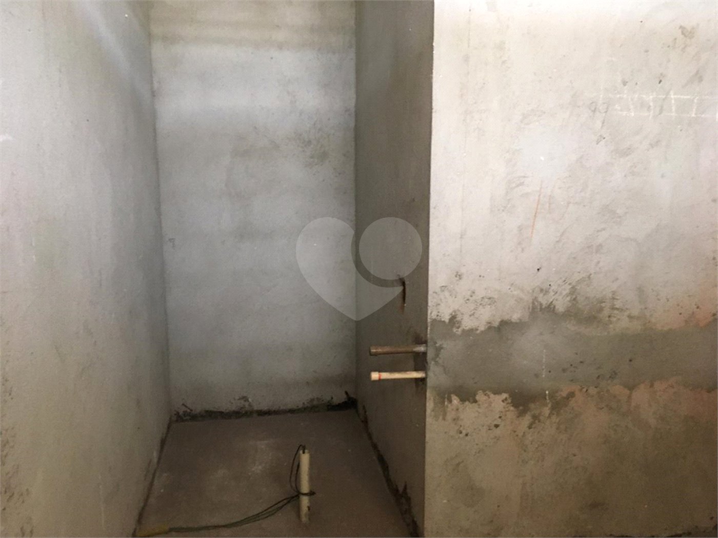 Casa à venda com 4 quartos, sendo 3 suítes,  em Vila Monumento, São Paulo, SP