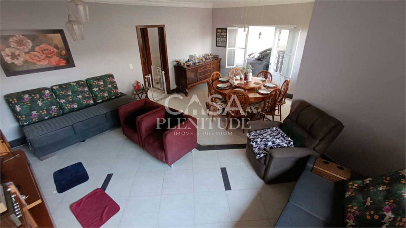 Casa à venda com 3 quartos, sendo 1 suíte,  em Jardim Americano, Sorocaba, SP