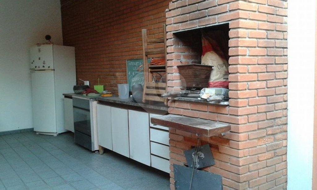 Casa Térrea à venda com 3 quartos, sendo 1 suíte, em Parque Peruche, São Paulo, SP