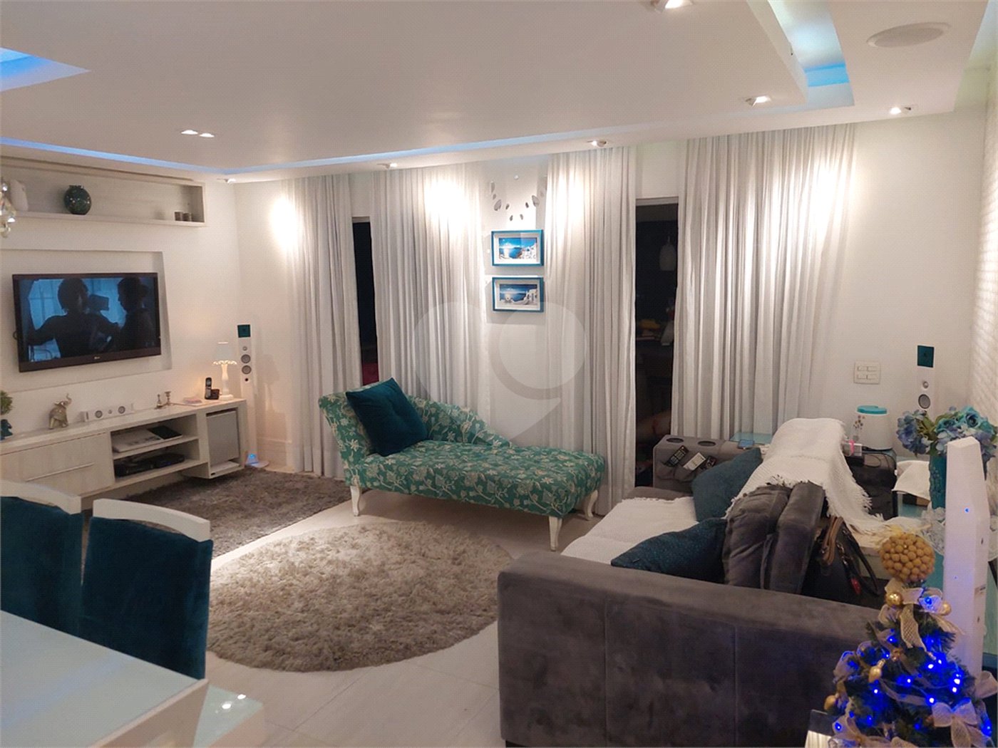 Apartamento à venda com 2 quartos, sendo 1 suíte,  em Vila Suzana, São Paulo, SP