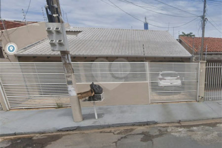 Casa à venda com 4 quartos, sendo 1 suíte, em Porto, Cuiabá, MT