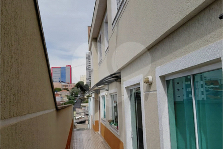Casa à venda com 2 suítes no condomínio Residencial Guilhen, São Paulo - SP