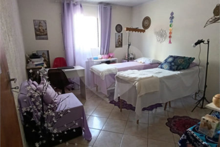 Casa Térrea à venda com 3 quartos em Horto Florestal, São Paulo, SP